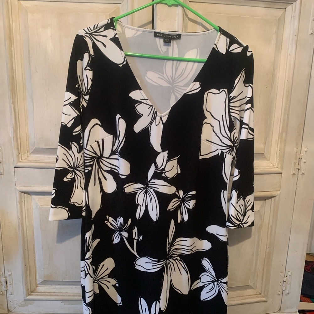 Boston Proper Monochrome Floral Dress